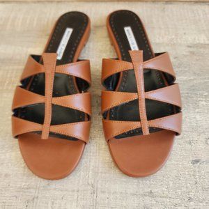 Manolo Blahnik Noorasan Sandals womens size 38.5 or us 8